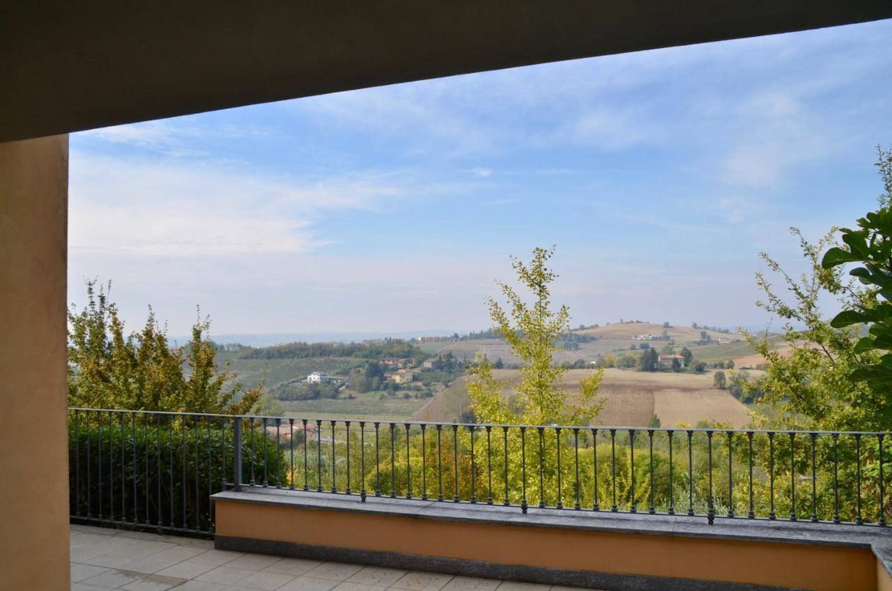 Villa Patrizia Moncalvo Luaran gambar