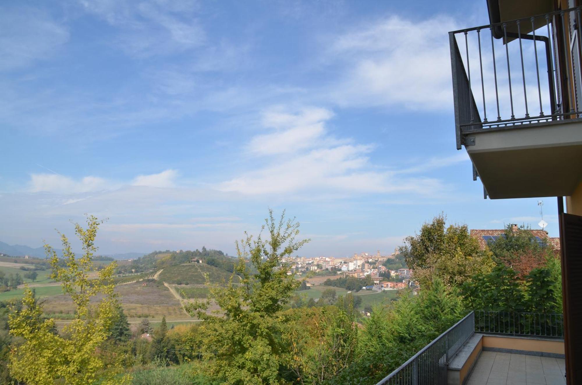 Villa Patrizia Moncalvo Luaran gambar