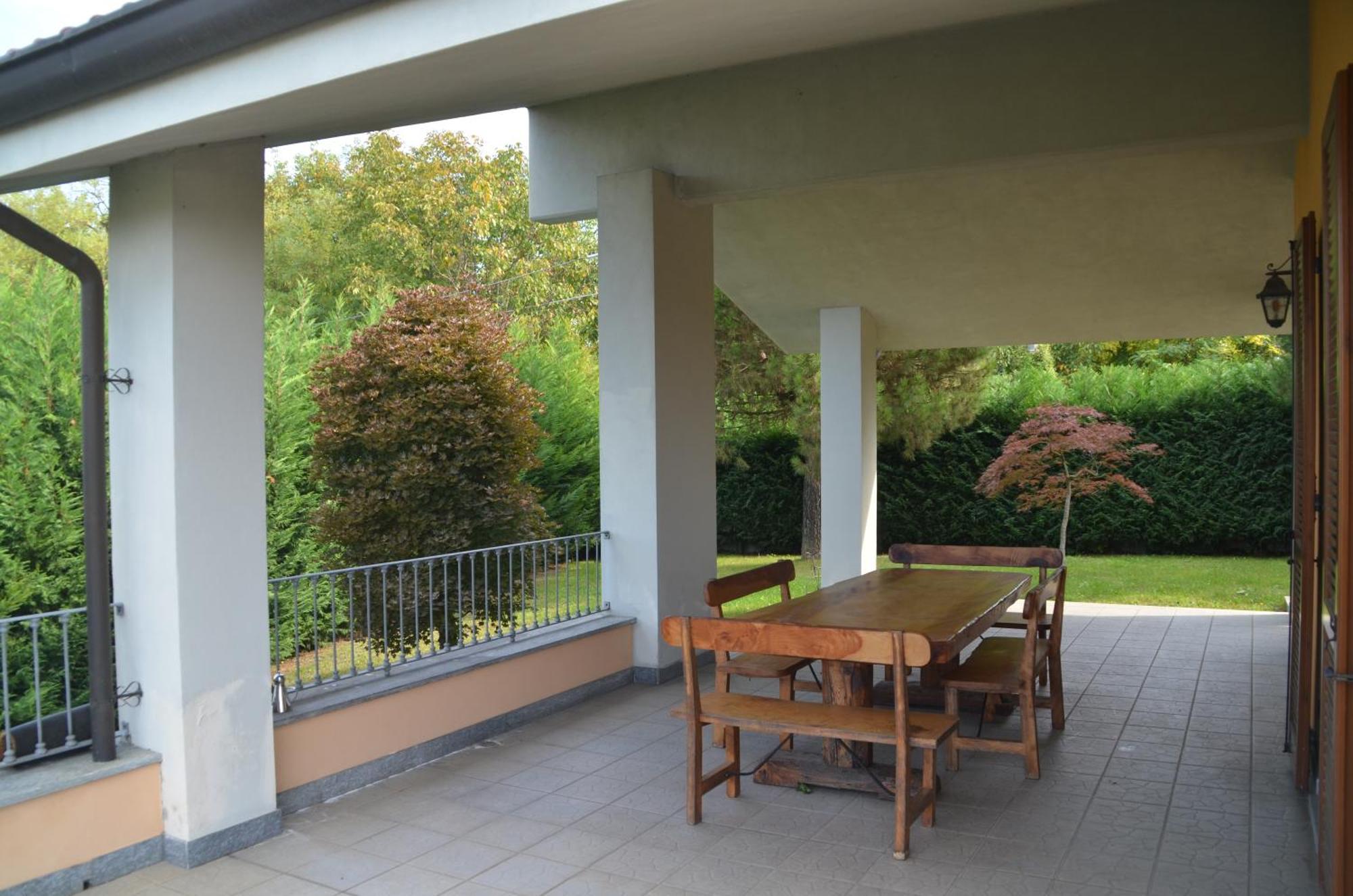 Villa Patrizia Moncalvo Luaran gambar