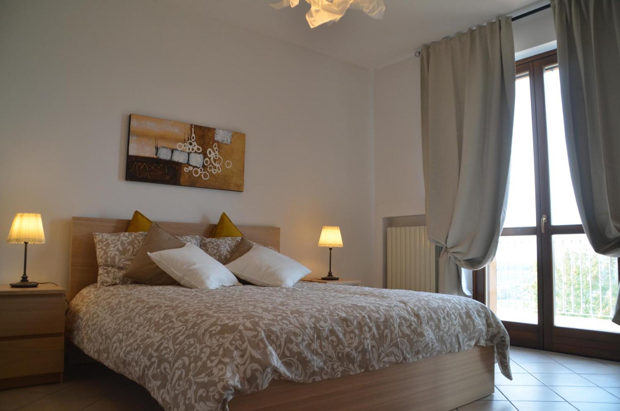 Villa Patrizia Moncalvo Luaran gambar