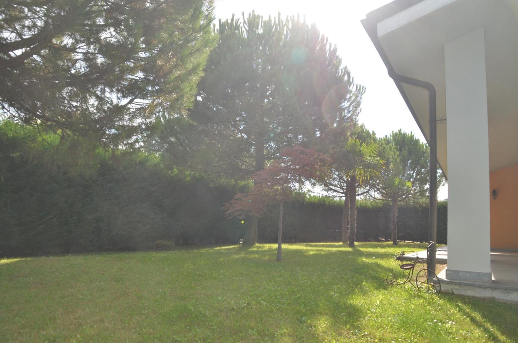 Villa Patrizia Moncalvo Luaran gambar